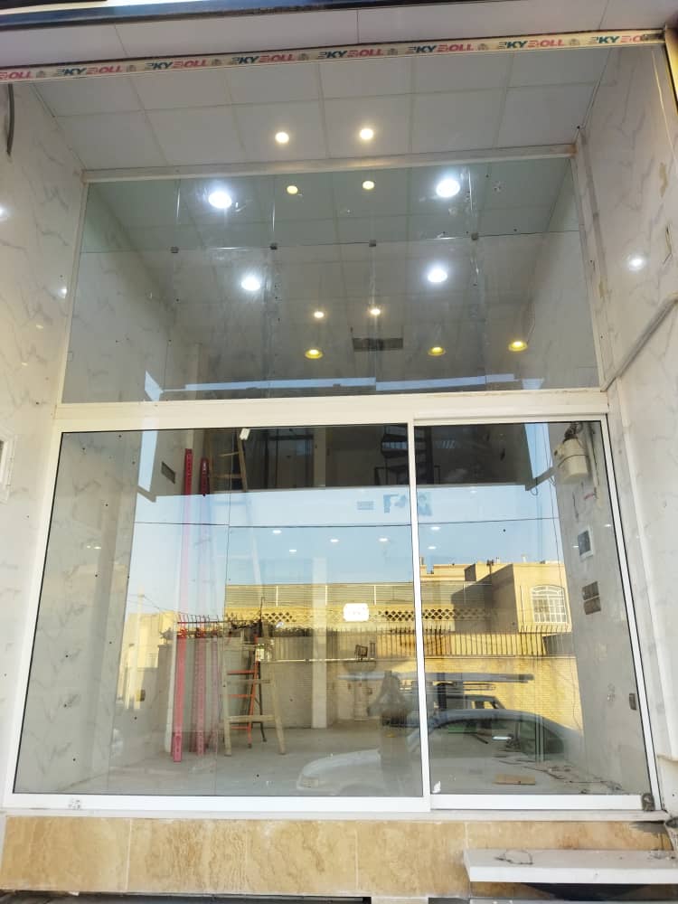 طراحی ونصب شیشه سکوریت اتوماتیک